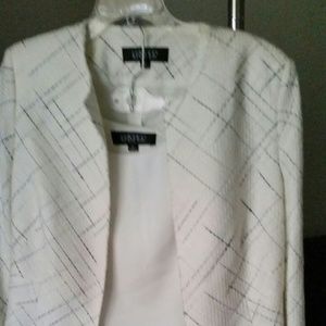 Kasper Shirt Suit